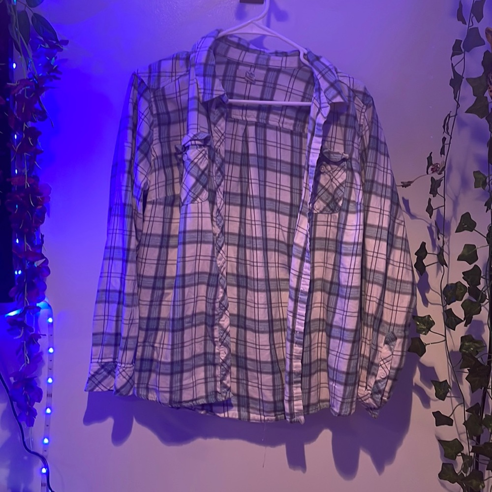 Petites medium Flannel (light blue, light grey, and white)